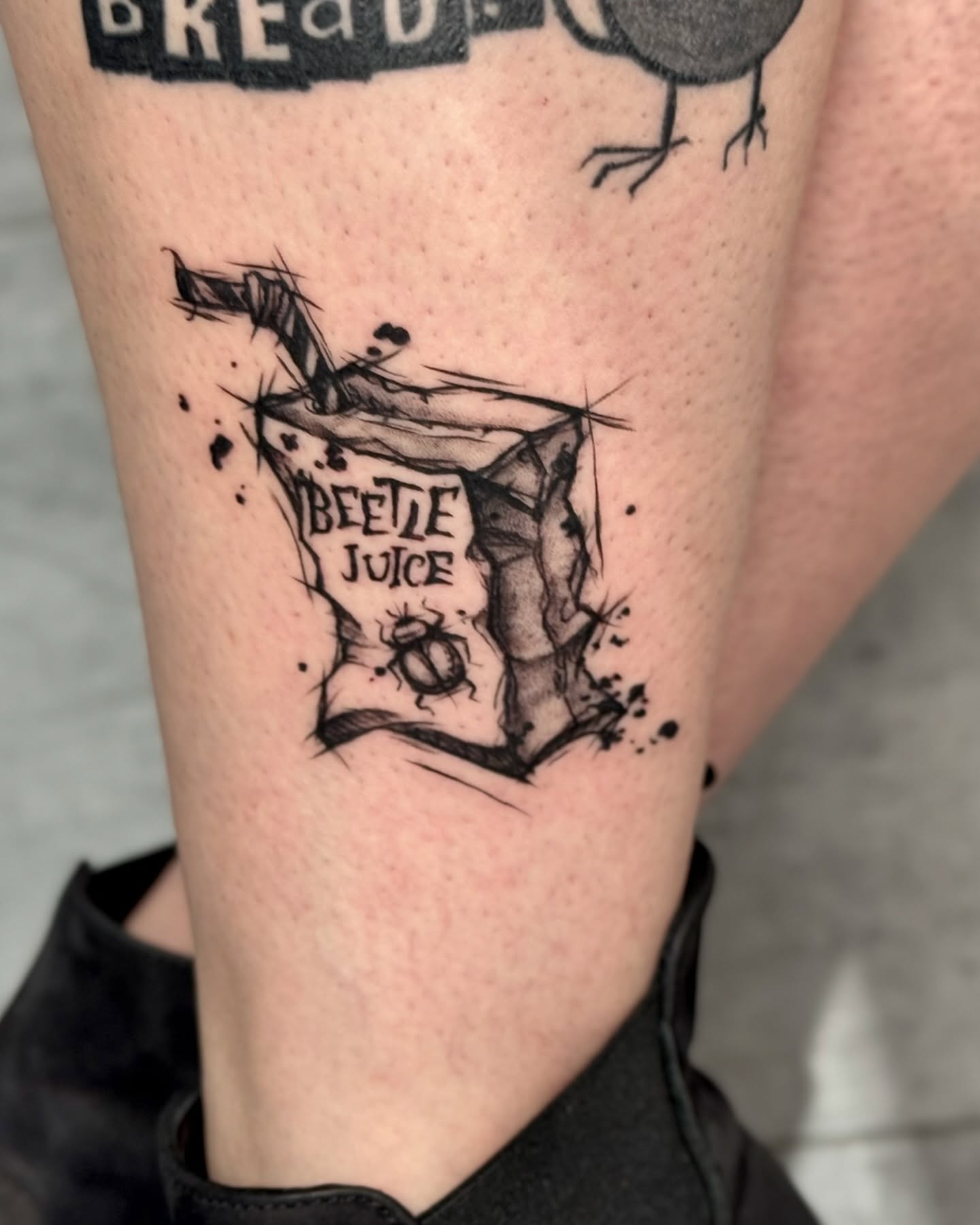 Tatuaż black and grey — Beetle Juice
