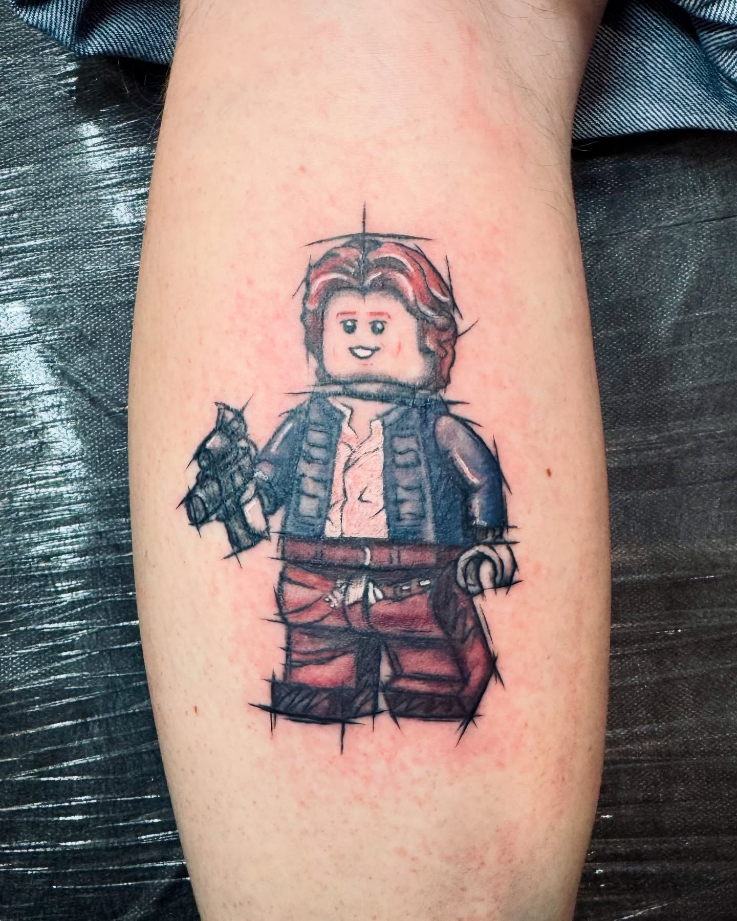 Tatuaż kolorowy — Lego Han Solo